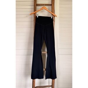 OFFLINE by Aerie Bootcut Leggings Womens S Black  Real Me Xtra Hi-Rise